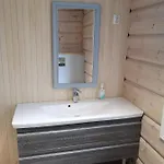 Lyngen Ski- Og Fiskecamp *