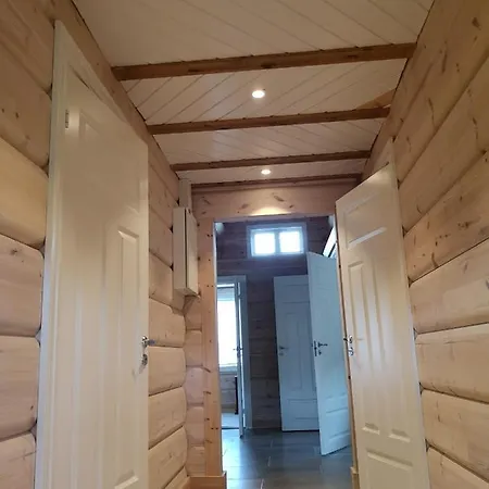Lodge Lyngen Ski- Og Fiskecamp Lenangsoyra