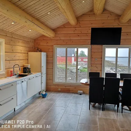 Lyngen Ski- Og Fiskecamp Lodge Lenangsoyra