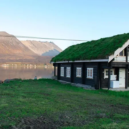 Lyngen Ski- Og Fiskecamp *