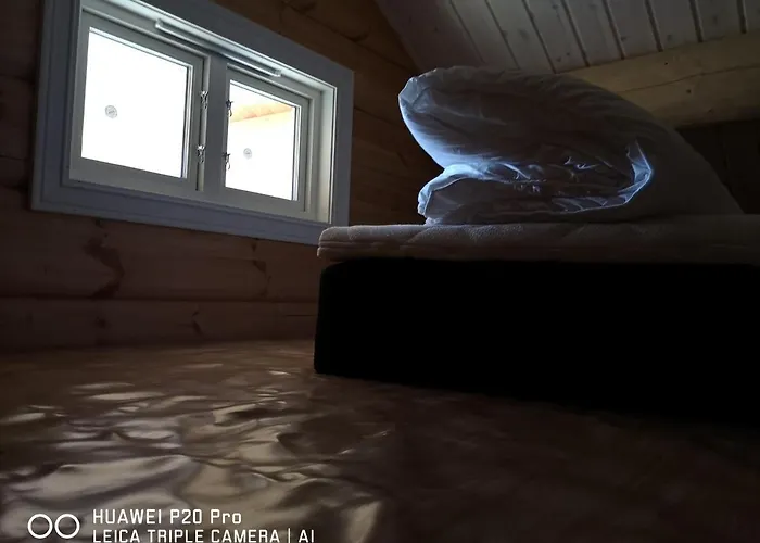 Lyngen Ski- Og Fiskecamp * Lenangsoyra