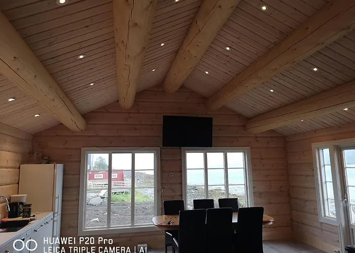 Lyngen Ski- Og Fiskecamp *