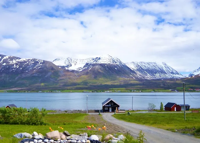 Lyngen Ski- Og Fiskecamp Chata