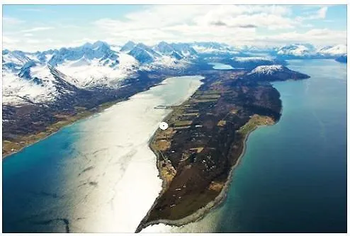 Lyngen Ski- Og Fiskecamp *