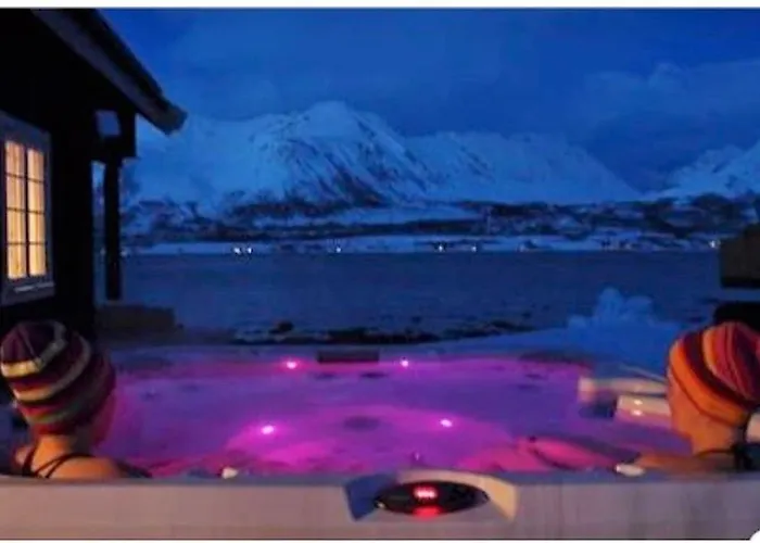 Lyngen Ski- Og Fiskecamp *