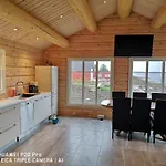 Lyngen Ski- Og Fiskecamp Lodge Lenangsoyra