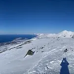 Lyngen Ski- Og Fiskecamp *