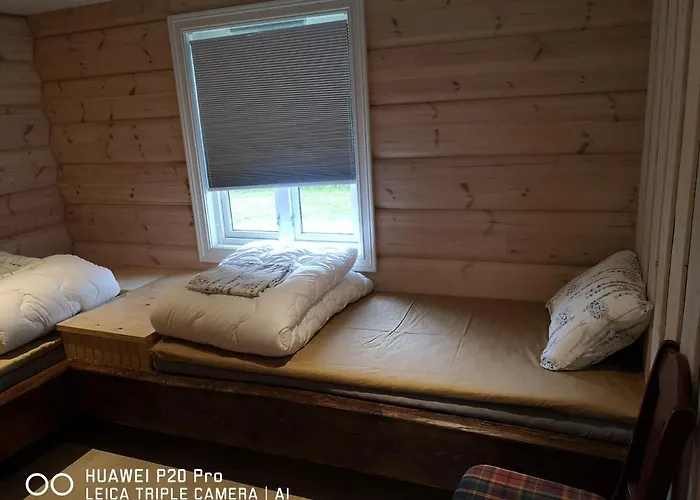 Lodge Lyngen Ski- Og Fiskecamp *