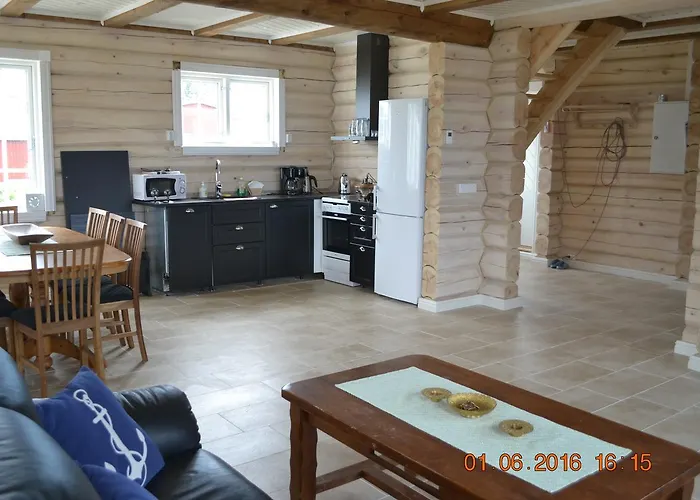 Lodge Lyngen Ski- Og Fiskecamp