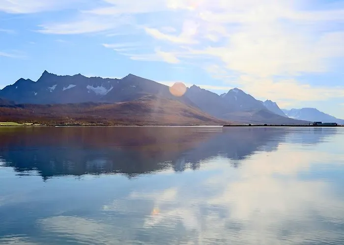 Lodge Lyngen Ski- Og Fiskecamp Lenangsoyra