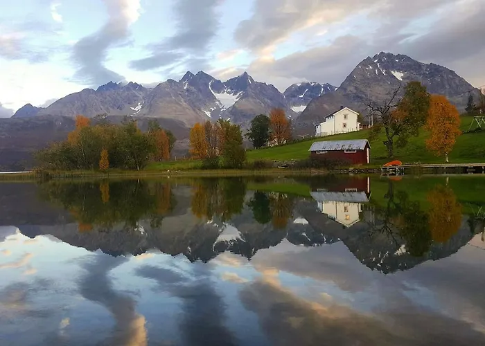 Lodge Lyngen Ski- Og Fiskecamp